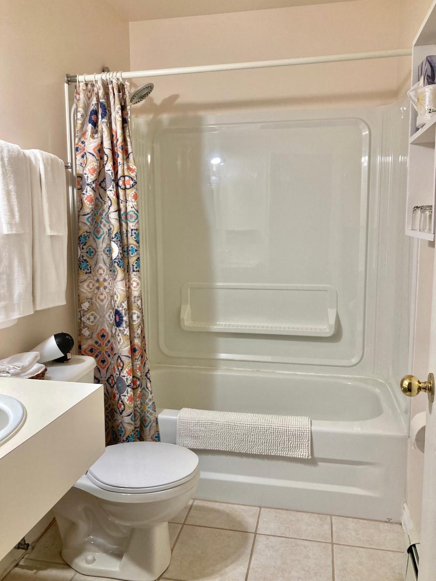 אינגוניש Castle Rock Country Inn מראה חיצוני תמונה